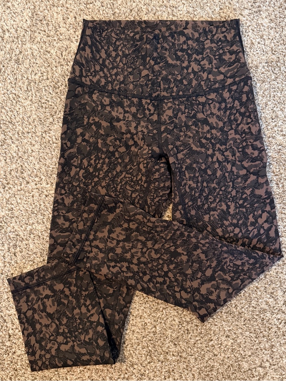 Lululemon Wunder Under High-Rise Tight Full-On Wild Thing Camo Brown